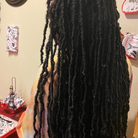 Hair - Picture 6 of 8